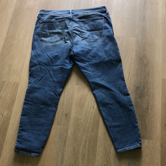 Old Navy jeans - Picture 4 of 4